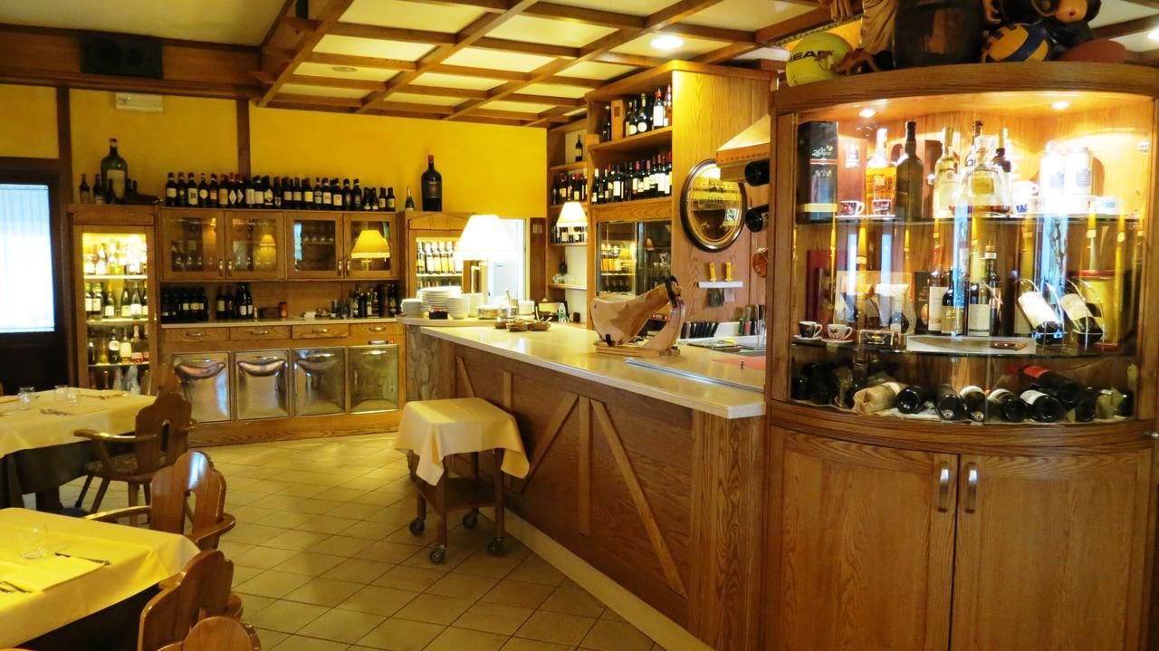 La Baita D'Oro Ristorante Residence Monteduro Exterior foto